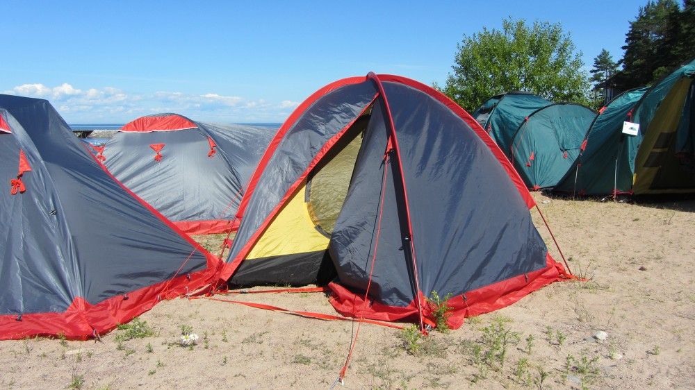 Tramp — Палатка экспедиционная Rock 3