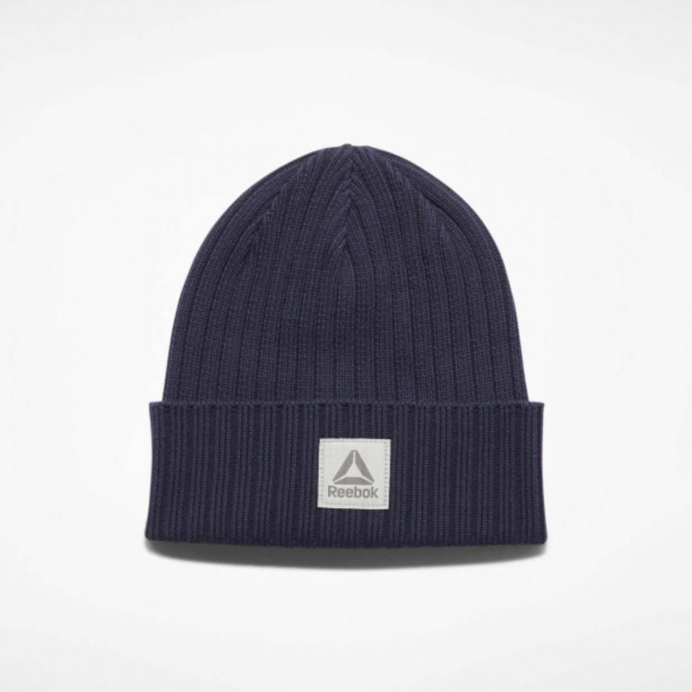 Стильная мужская шапка Reebok Act Fnd Logo Beanie