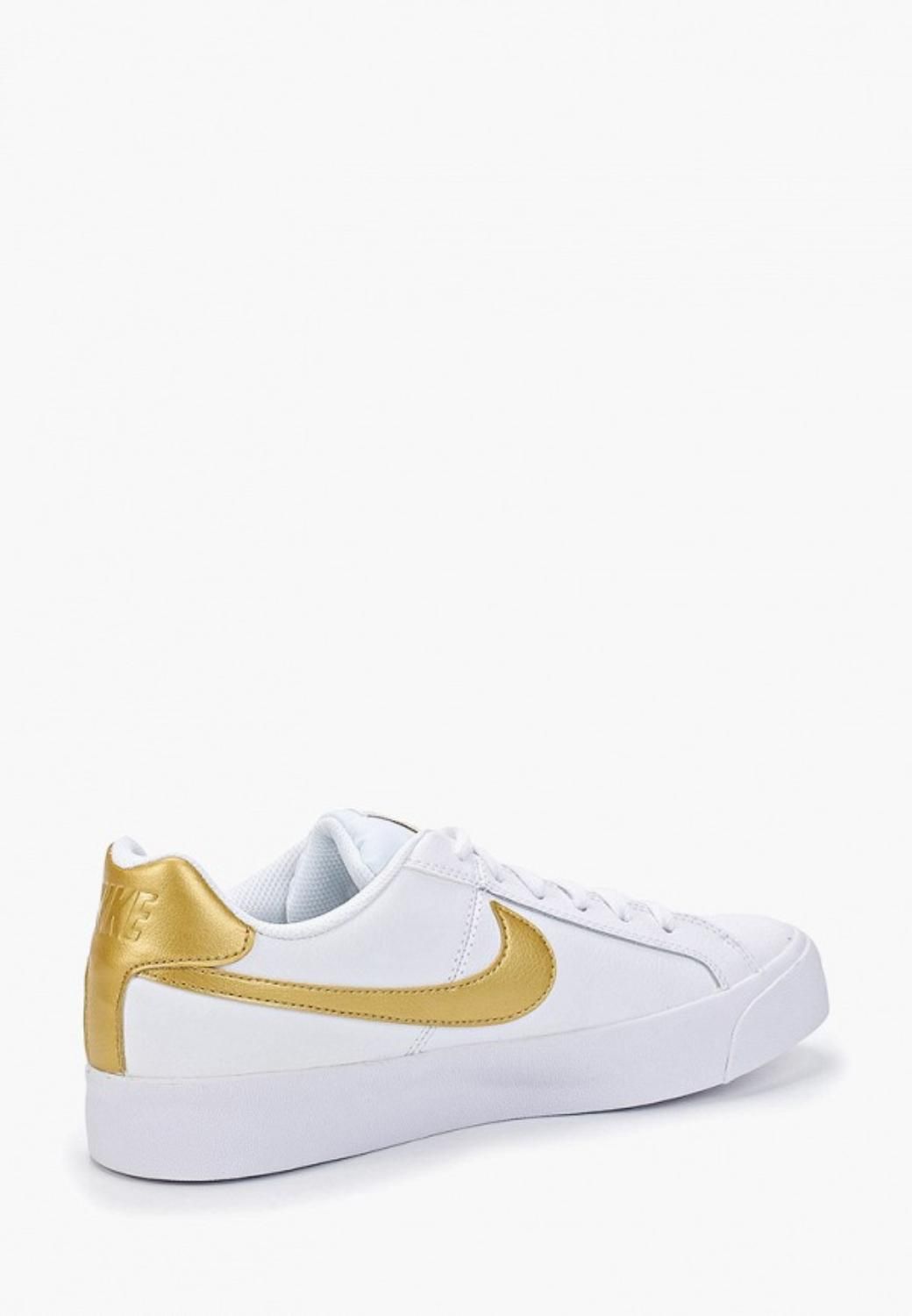 Стильные женские кроссовки Nike Court Royale AC Canvas