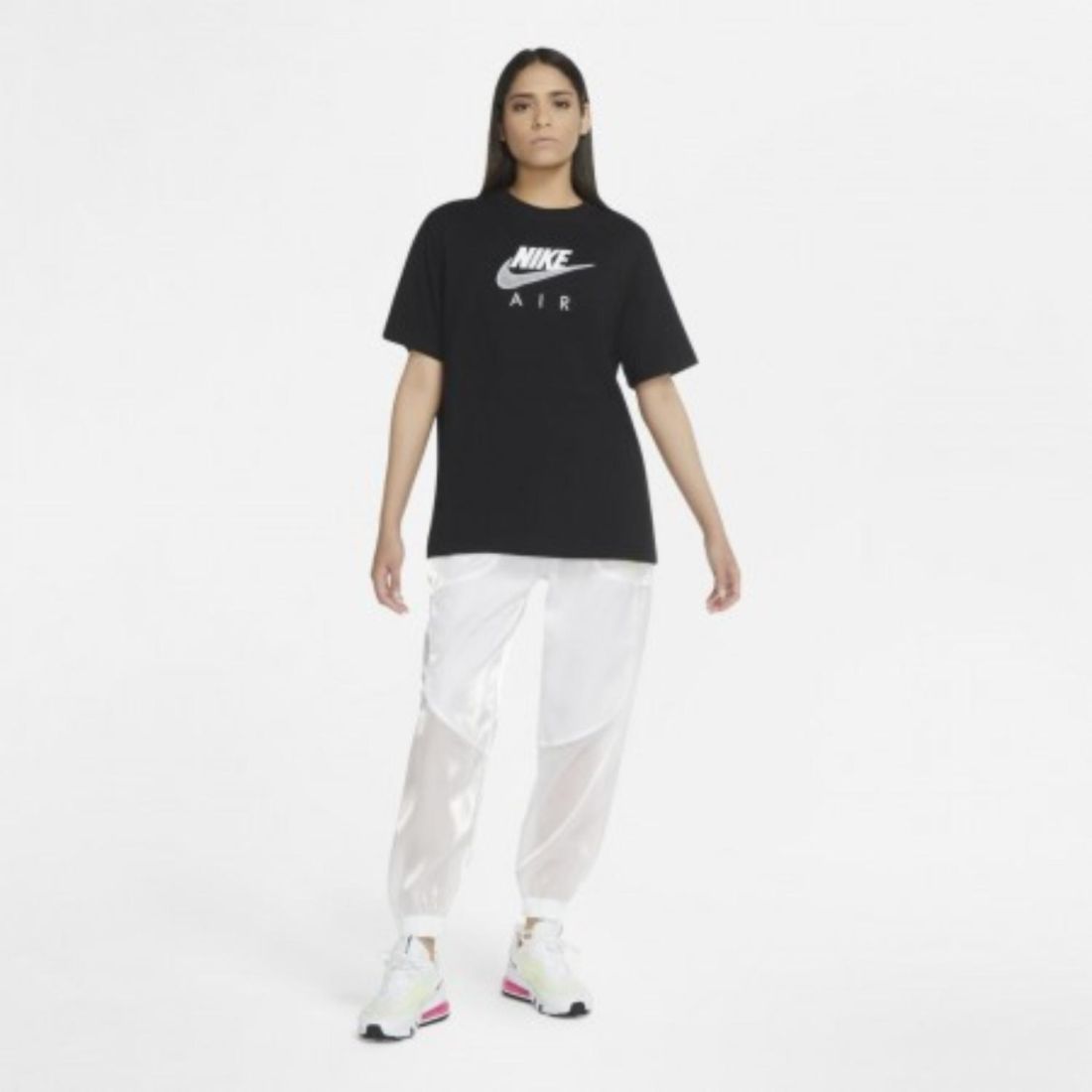 Стильная женская футболка Nike Air