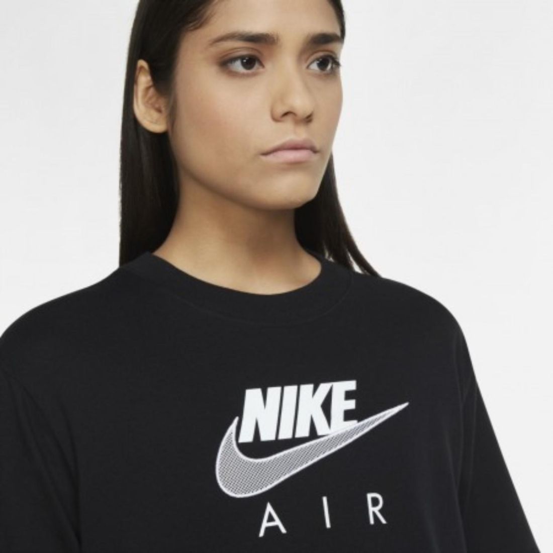 Стильная женская футболка Nike Air