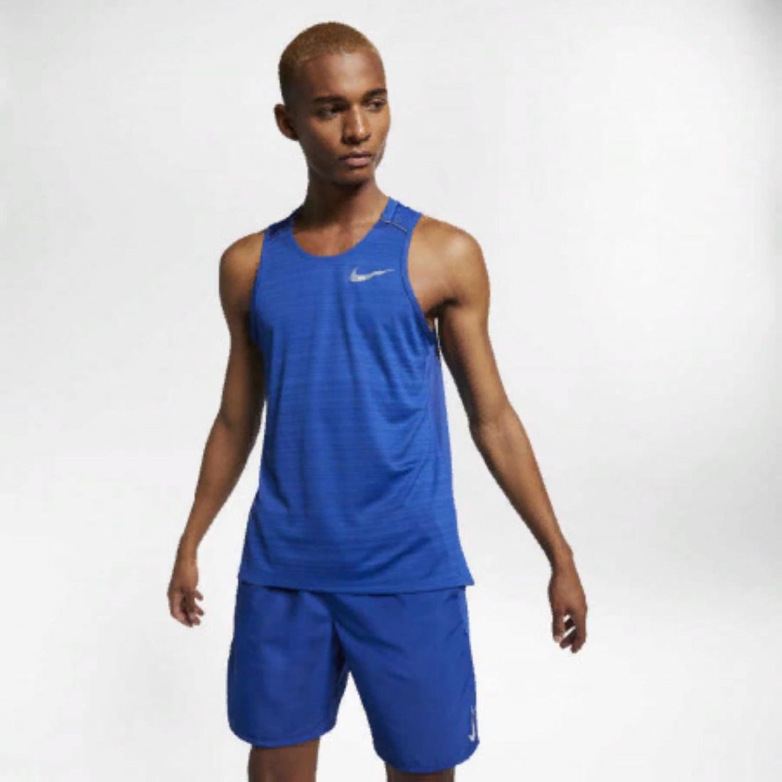 Спортивная мужская футболка Nike Dri-FIT Miler