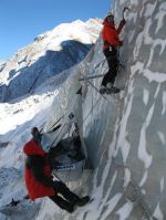 Куртка из мембранной ткани Bask Graphite Neoshell Extreme