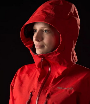 Norrona - Прочная куртка для женщин Trollveggen Gore-Tex Light Pro