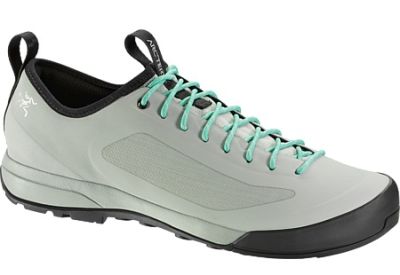 Arcteryx - Кроссовки женские Acrux SL Approach