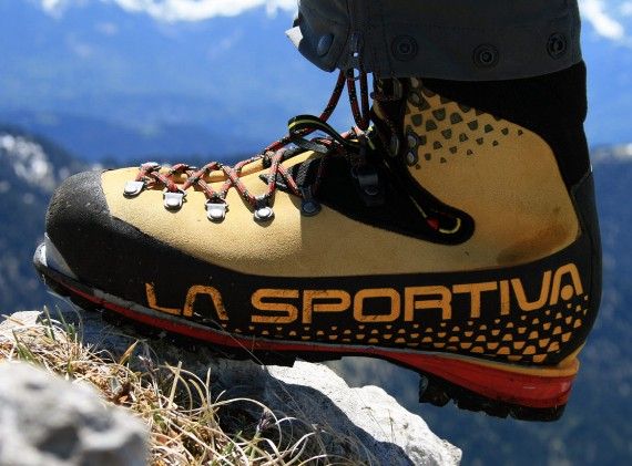 Высотные ботинки La Sportiva Nepal Cube GTX
