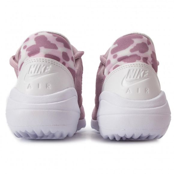 Женские кроссовки Nike Air Max Lila Premium Shoe