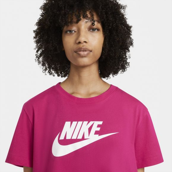 Укороченная футболка Nike Sportswear Essential