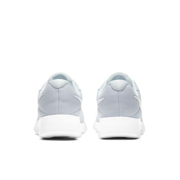 Женские кроссовки Nike Tanjun
