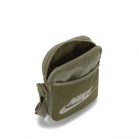 Маленькая сумка Nike Sportswear Heritage Small Items Bag