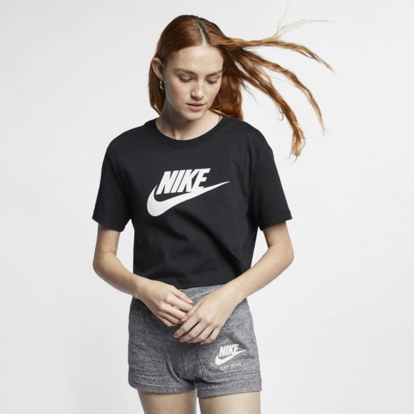 Укороченная футболка Nike Sportswear Essential