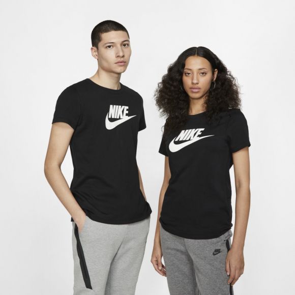 Футболка Nike Sportswear Essential