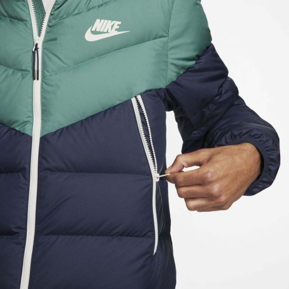 Куртка Nike Sportswear Windrunner