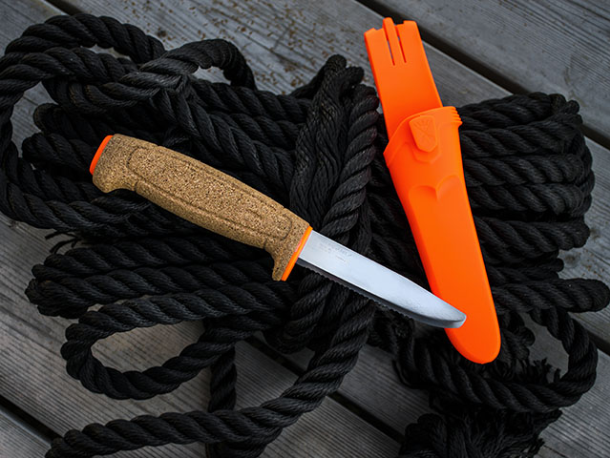 Нож рыболовный Morakniv Floating Serrated Knife