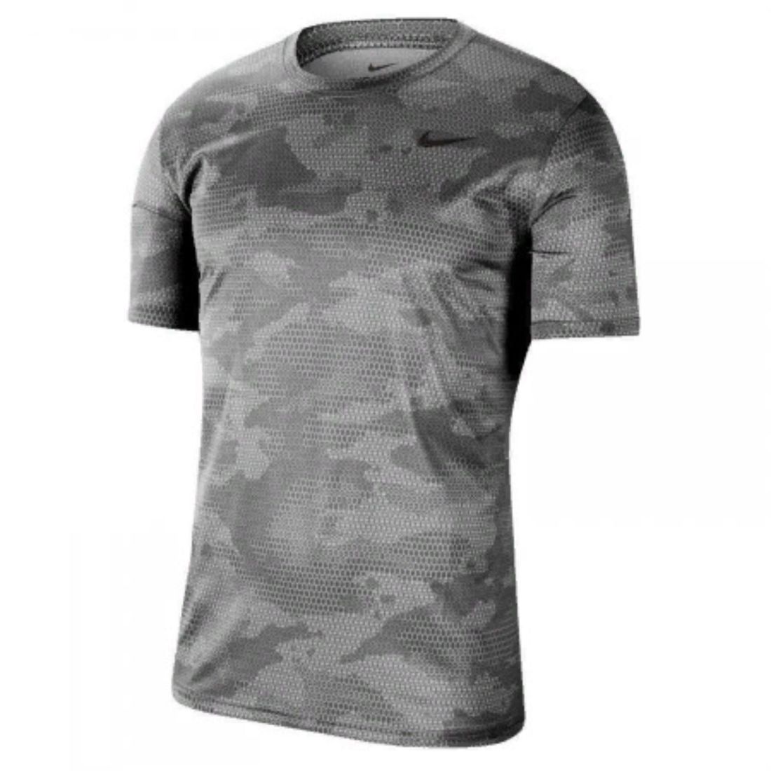 Комфортная мужская футболка Nike Dri-FIT Legend