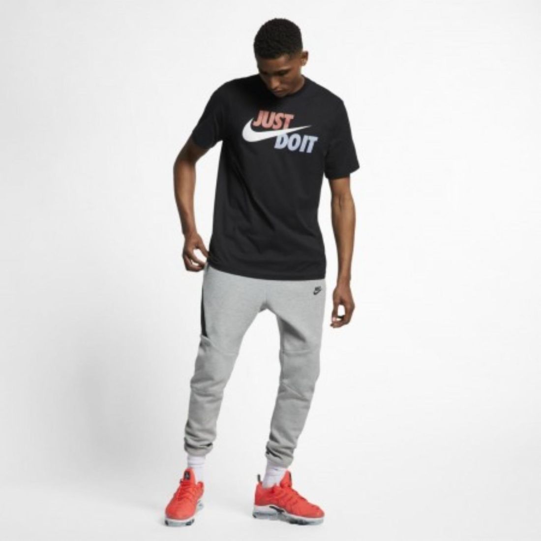 Спортивная мужская футболка Nike Sportswear JDI