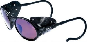 Качественные очки Julbo Sherpa 79