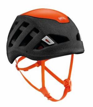 Надежная каска Petzl для скалолазания Sirocco