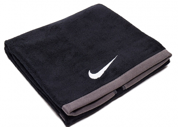Махровое полотенце Nike Fundamental Towel